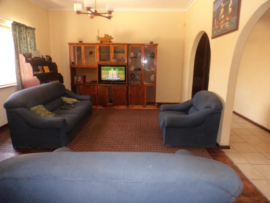 Skippers Backpackers Cc Walvis Bay Eksteriør bilde